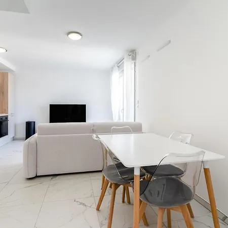 Le Doux Sejour Azureen - Welkeys Apartament